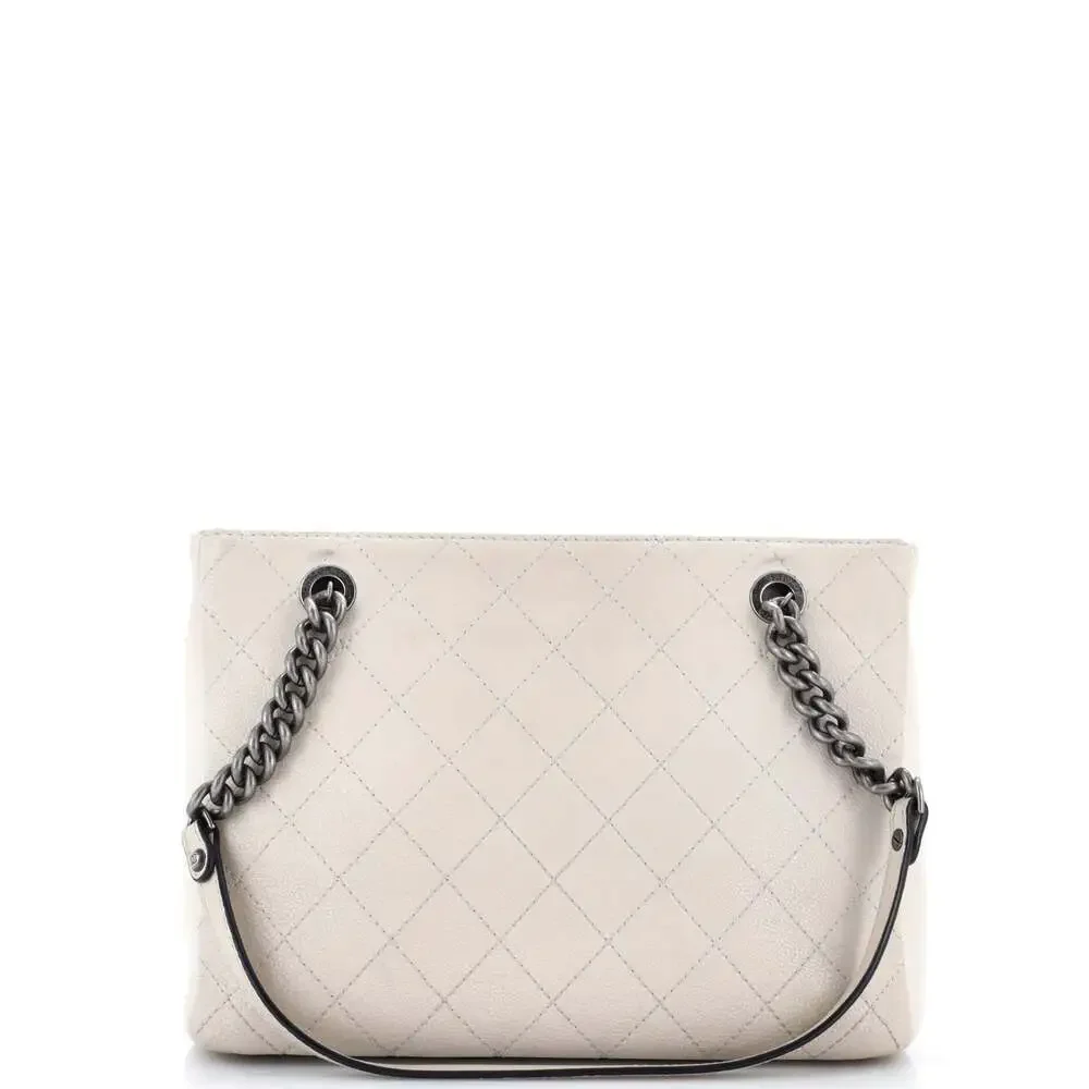 Chanel Archi Chic Shopping Tote Quilted #242353C26B - Picture 3 of 7